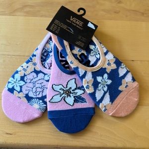 VANS 3-pack no show socks, NWT, floral print